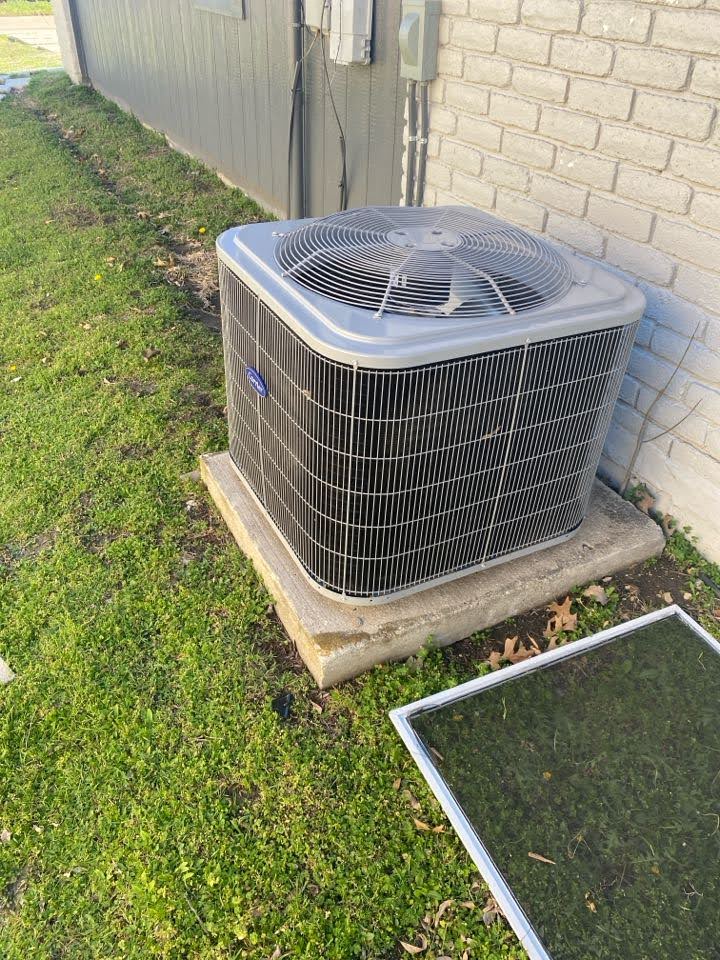Newly repaired Carrier AC unit - Colony repairs AC units all over Plano, Frisco, and more!